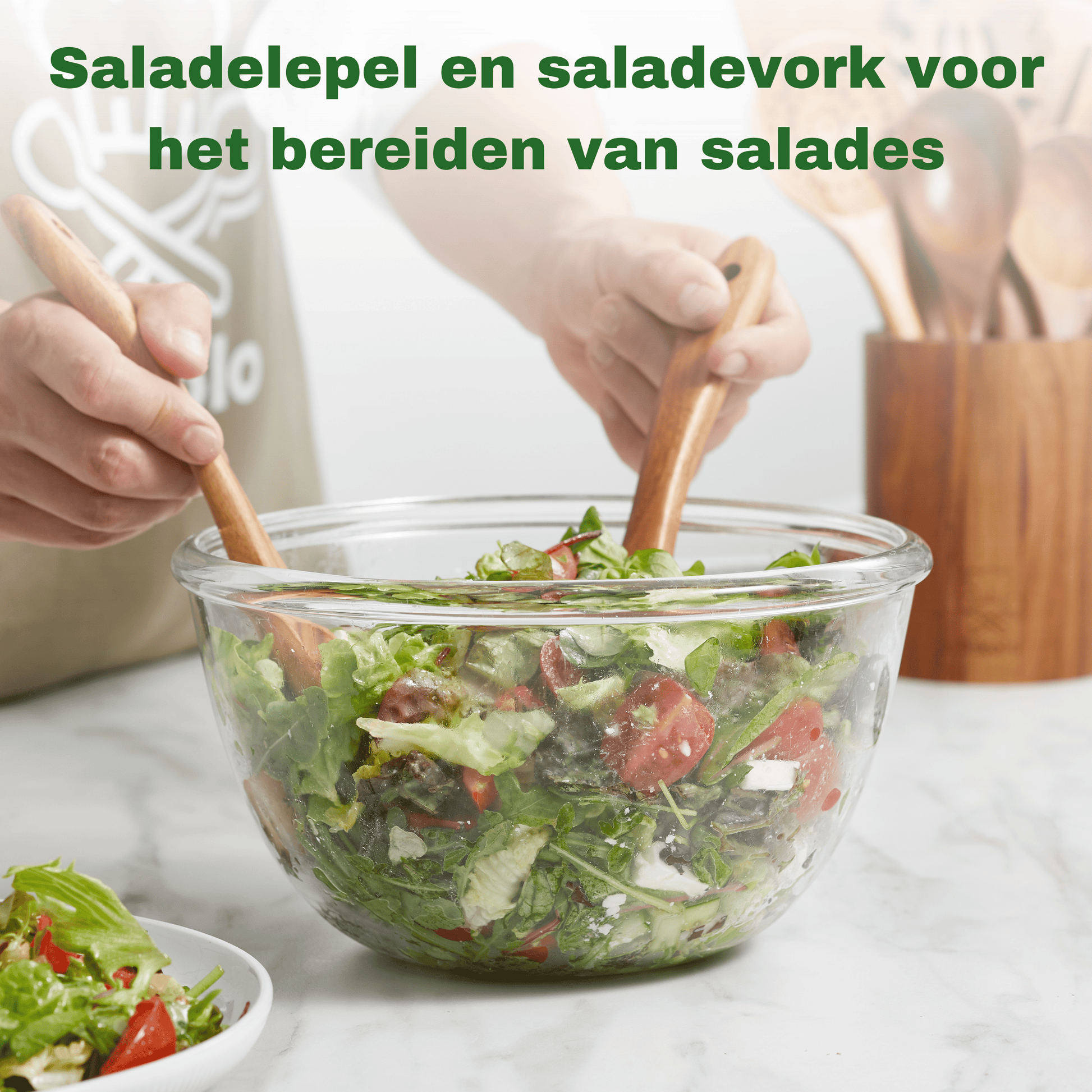 houten saladevork en houten saladelepel