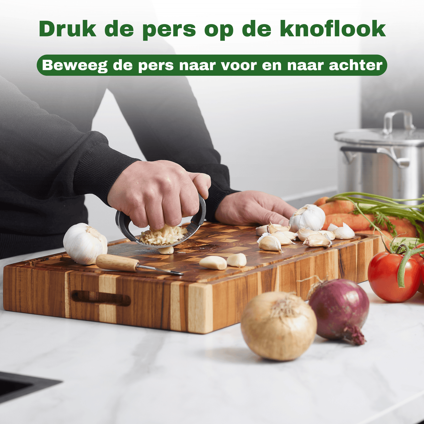 knoflookpers perst knoflook in stukjes
